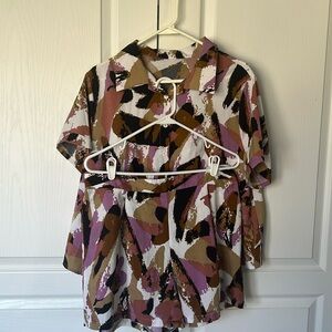 Cute flowy lightweight shirt/short set